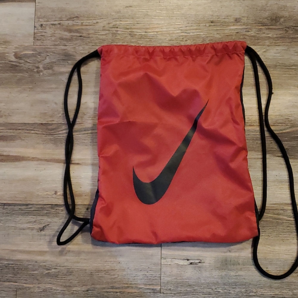 Nike Drawstring Bag - image 1
